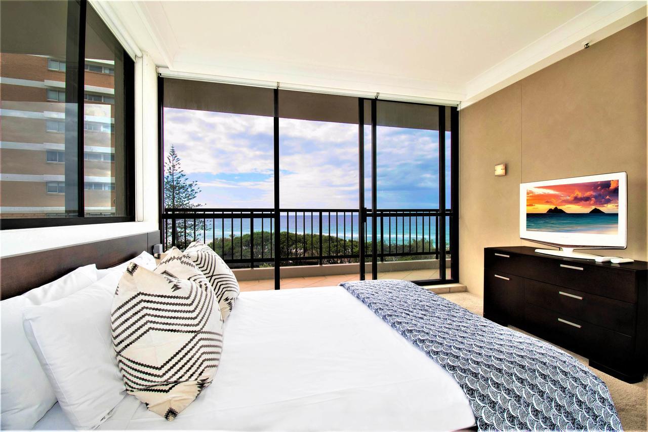 Capricorn One Beachside Holiday Apartments - Official Gold Coast Exterior photo