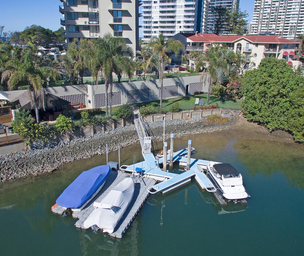Capricorn One Beachside Holiday Apartments - Official Gold Coast Exterior photo