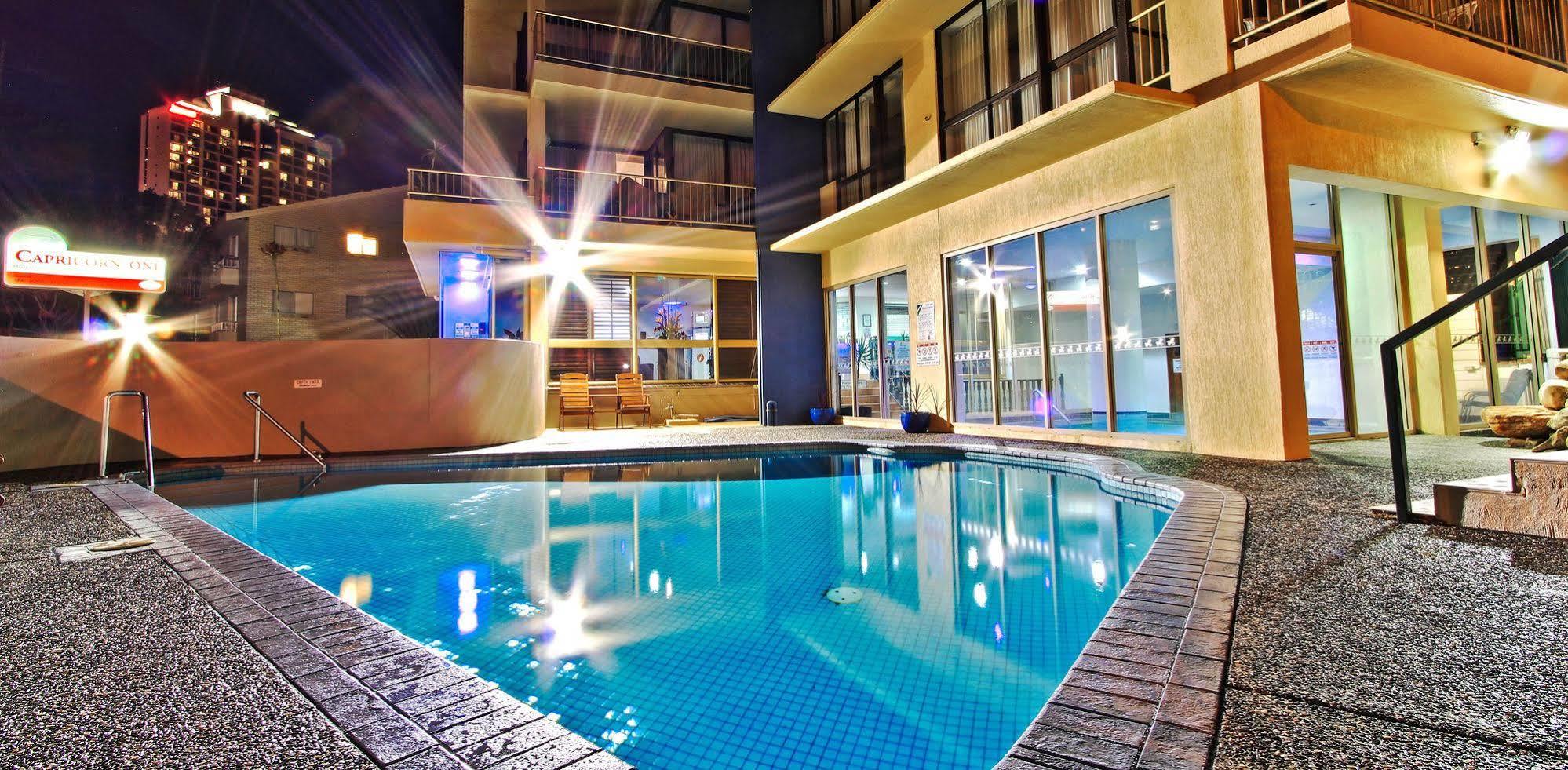 Capricorn One Beachside Holiday Apartments - Official Gold Coast Exterior photo